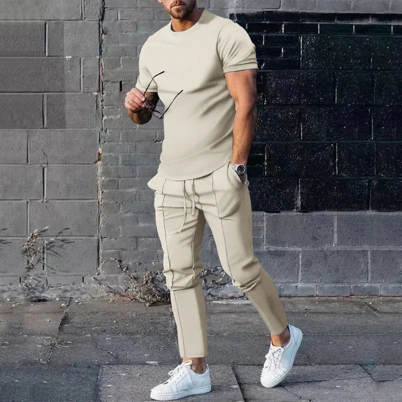 UrbanEase™ – Modernes T-Shirt- und Hosen-Set für Herren