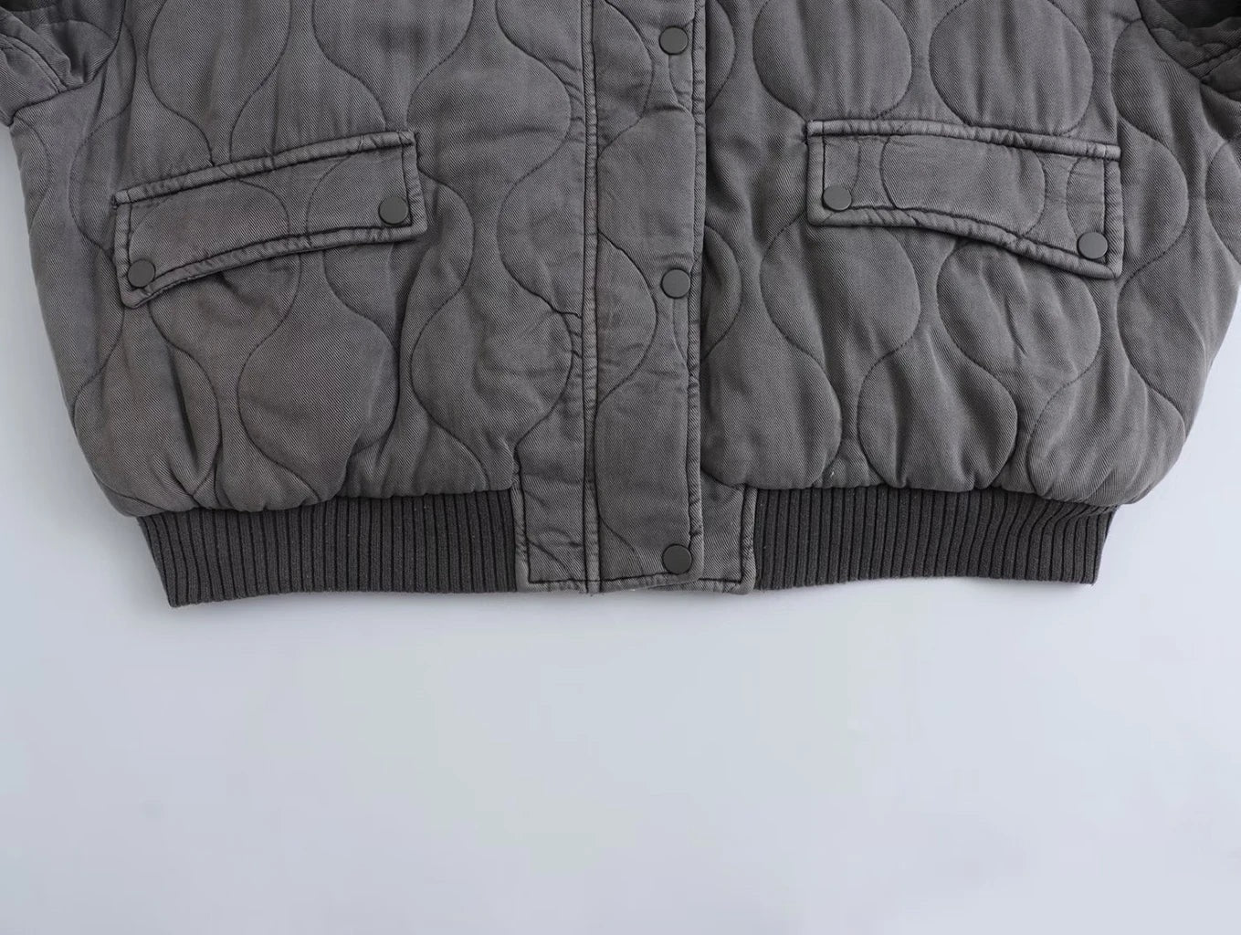 Nova™ - Stylische Damen-Bomberjacke